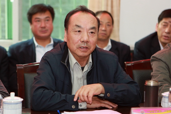 中煤政研會會長臧文貴同志在會上講話 中煤政研會會長臧文貴同志在會上講話